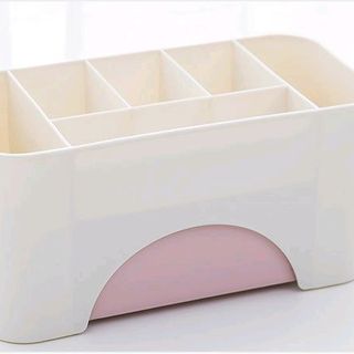 Kệ mỹ phẩm mini