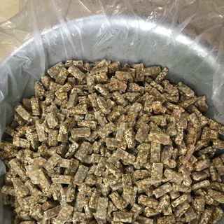 Gia Công Kẹo Hạt Điều