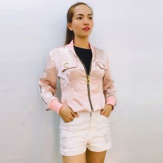 Áo Khoác Hồng Nhũ Kim Tuyến