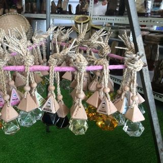 Tinh dầu treo xe treo phòng hoa tulip