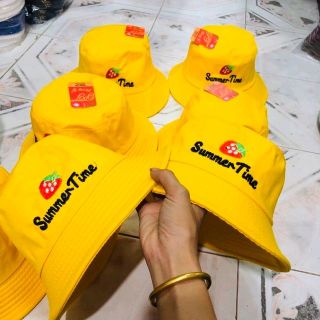 NÓN BUCKET TRÁI DÂU - MŨ BUCKET HOT TREND