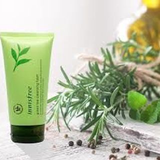 sữa rửa mặt innisfreee trà xanh