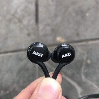 tai nghe akg cao cấp