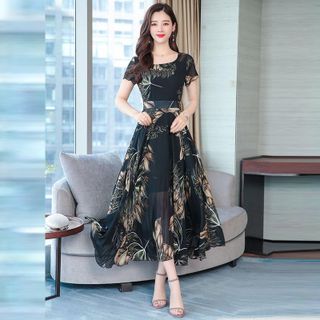 Đầm Hoa Vintage Thiết Kế Oversize Dự Tiệc Sang Trọng