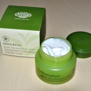 Kem dưỡng ẩm cho da khô innnisfree Trà Xanh