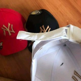 NÓN NY THÊU ONG GIÁ RẺ