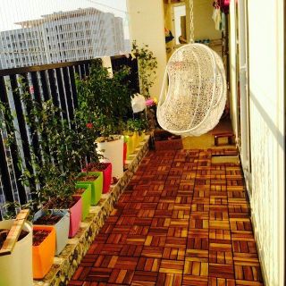 Sàn gỗ vỉ nhựa cho sân vườn hồ bơi hành lang