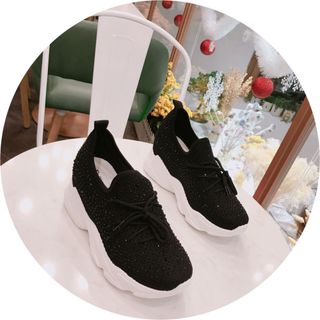 Giày bata độn đá x