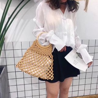 Tui coi lưới đi biển