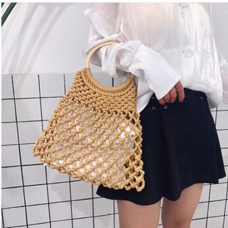 Tui coi lưới đi biển