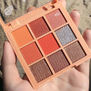 Phấn mắt Romantic beauty 9 ô hàng đẹp lắm