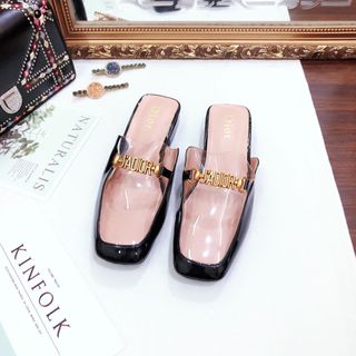 Sục da phối mika
