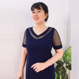 Đầm Xanh Navy Dự Tiệc Cổ Tim Đính Ngọc Phối Voan Lưới