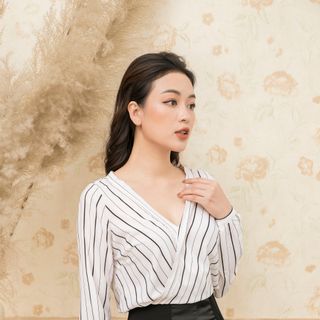Aó sơ mi cổ V dài tay