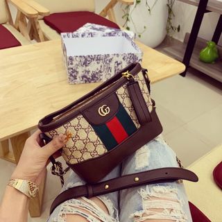 Tui gcc phối mau