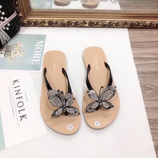 Đỏ kẹp bướm
