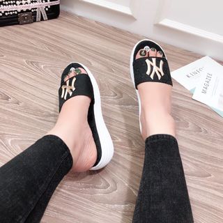 Dép xuồng gia re