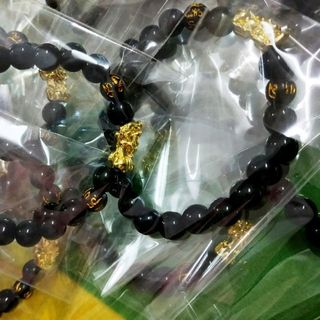 chuỗi đeo tay phong thủy 8li tỳ hưu kim loại ko phai màu