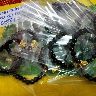 chuỗi đeo tay phong thủy 8li tỳ hưu kim loại ko phai màu