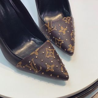 Cao gót đa mỡ tán Đinh