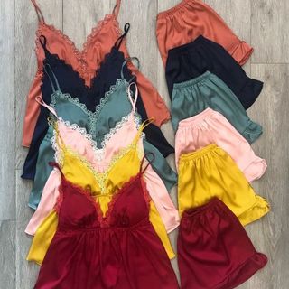 Đồ bộ ngủ đùi hai dây sexy lụa cao cấp