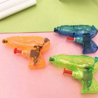 súng bắn nước đủ màu đẹp