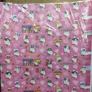 Giấy gói quà lụa in họa tiết xấp 50 tờ kt 50x70cm