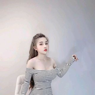 ĐẦM TRỄ VAI TAY DÀI SỌC