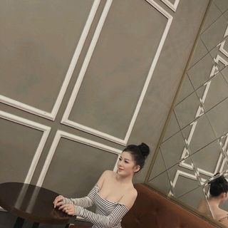 ĐẦM TRỄ VAI TAY DÀI SỌC