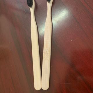 Bàn chải răng bằng tre