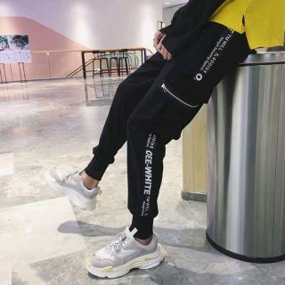Quần dây chữ OFF WHITE túi khoá