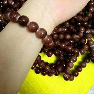 chuỗi đeo tay phong thủy 12mm