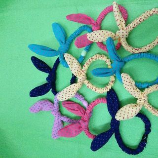 cột tóc nơ đủ màu lun