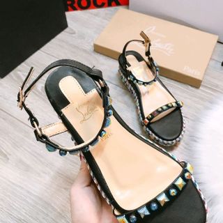 Xuồng sandal đính hạt màu đế cao