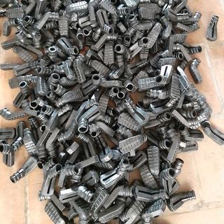 cao su bọc chân chống xe máy tiện dụng