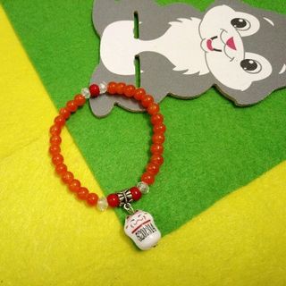 chuỗi đeo tay mặt mèo sứ