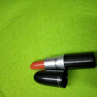 son thỏi siêu lì