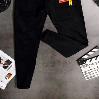 Quần Jeans Nam Đen Trơn