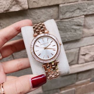 BUÔN ÔM LÔ ĐỒNG HỒ CAO CẤP