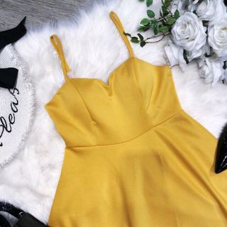 đầm von lụa 2 dây
