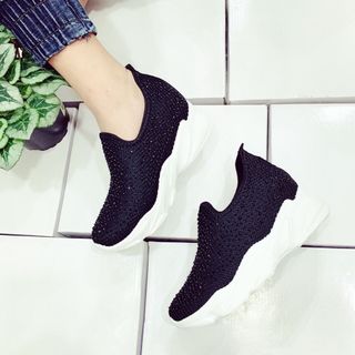 Ba ta đế độn đính đá