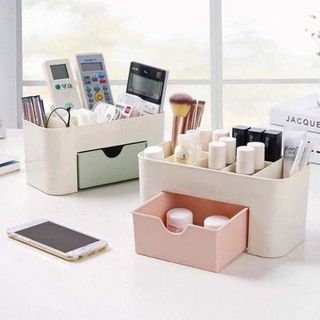 Kệ mỹ phẩm nhựa mini