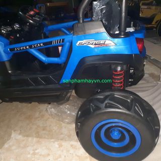 Xe oto địa hình trẻ em XJL 588