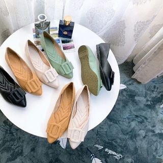 Giày búp bê xinh
đính khóa siêu dễ thương