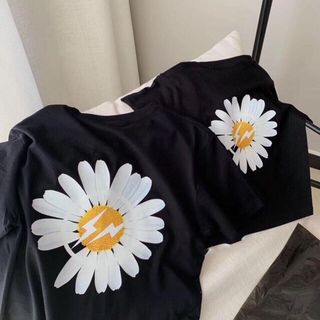 Áo thun đen hoa cúc G-Dragon hottrend