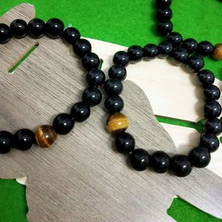 chuỗi đeo tay phong thủy 10 li