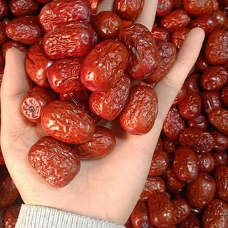 Táo đỏ Tân Cương nhập trực tiếp từ Tân Cương chuyển về