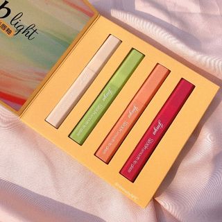 Son Kem Jiaya Sleek Rick Light hộp 4 cây