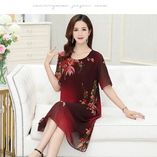 Đầm Oversize In Hình 3D Hoa Đỏ Silk Lụa