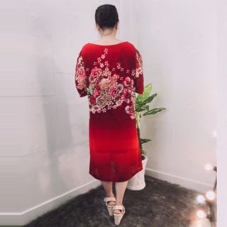 Đầm Oversize In Hình 3D Hoa Silk Lụa